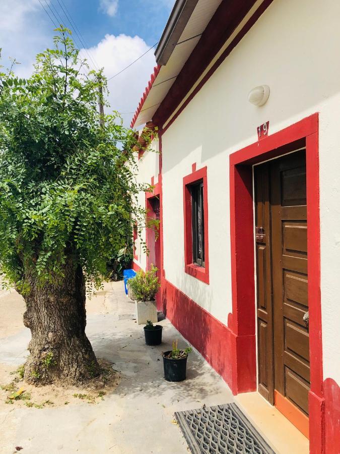 Mae Home Carril Калдаш-да-Раїня Екстер'єр фото